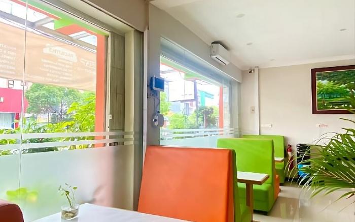 Cabin Hotel Sutomo