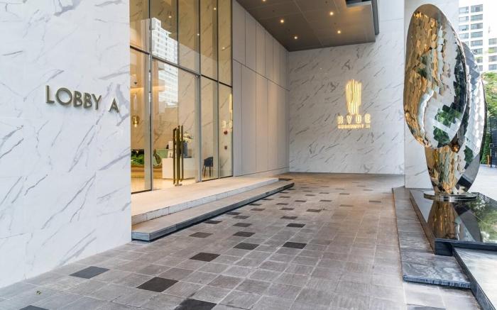 Hyde Sukhumvit 11 2BR BTS Nana 5 Min Wi-Fi Bangkok
