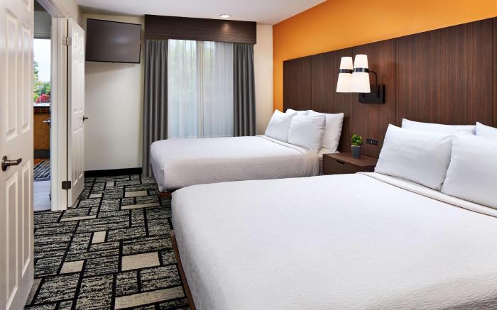 Best Western Plus Meridian Inn & Suites, Anaheim-Orange