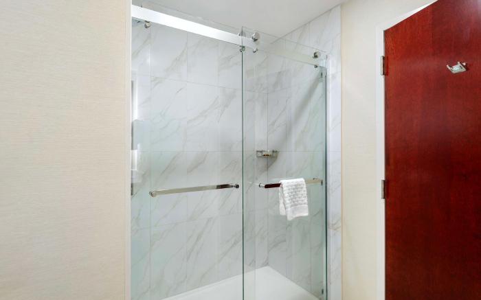 Best Western Plus Crossroads Inn & Suites