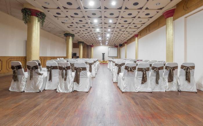 OYO 821 Hotel Dinasti