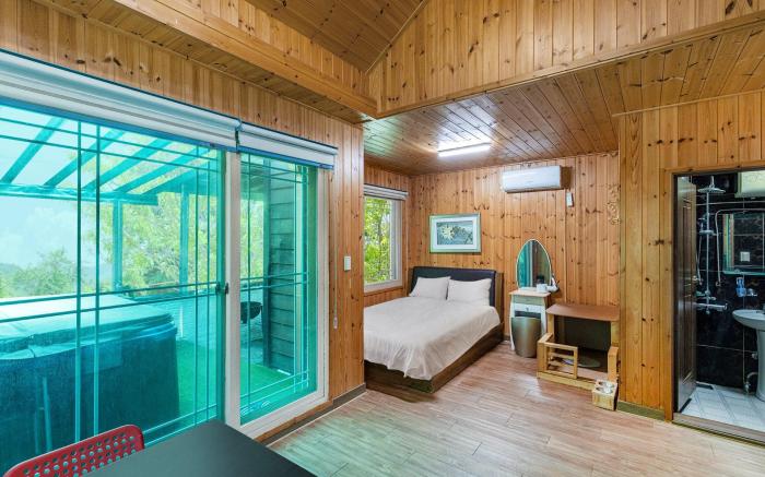 Gapyeong Haru Dog Pension