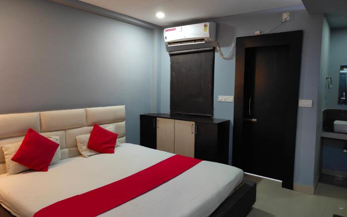 Goroomgo SSJ Premium Bhubaneswar
