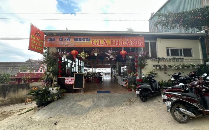OYO 1228 Gia Hoang Homestay