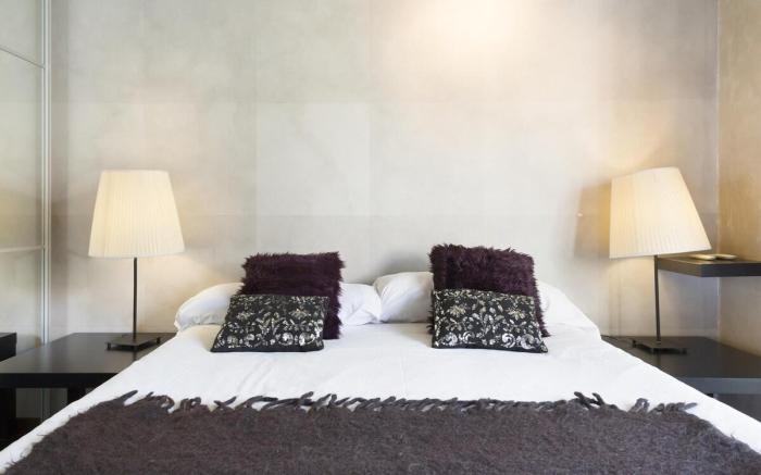 Barcelona: Bright Apartment in Sarrià-San Gervasi