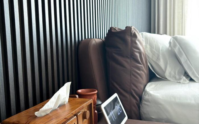 Cozy Botanical Garden House