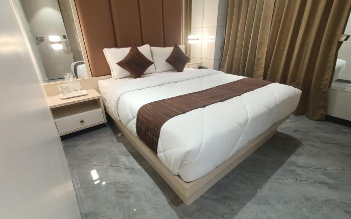 Hotel Pearl Residency Thane
