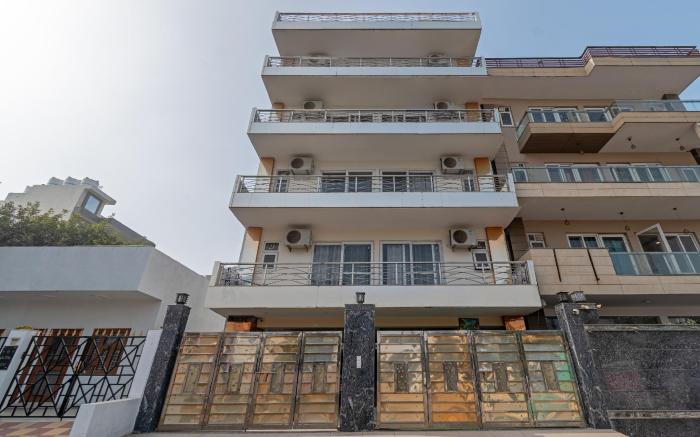 Living Homes Serpens - Sector 51, Near Artemis Hospital, Unitech Cyberpark