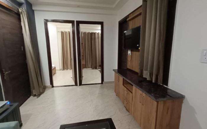 85 The Ganges 2 Bhk Apartment for Homestay