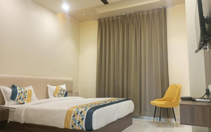 Hotel Anant Resort