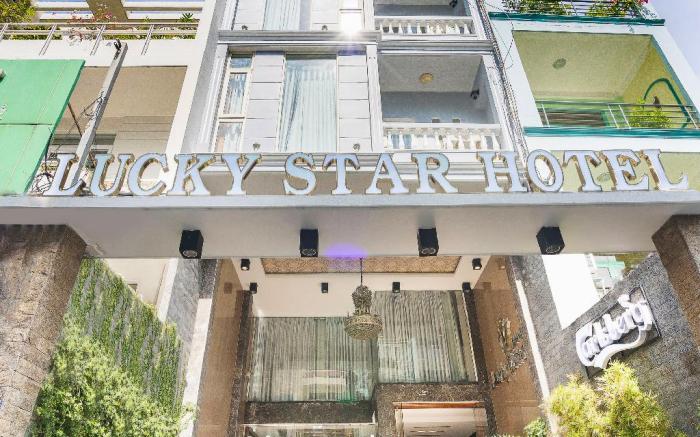 Lucky Star Hotel Q5