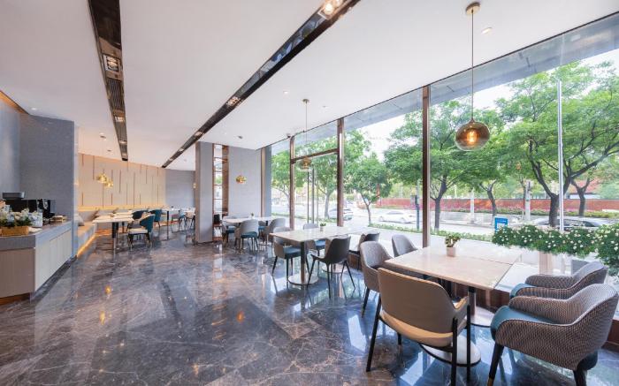 Atour Hotel Shanghai Xinzhuang CBD