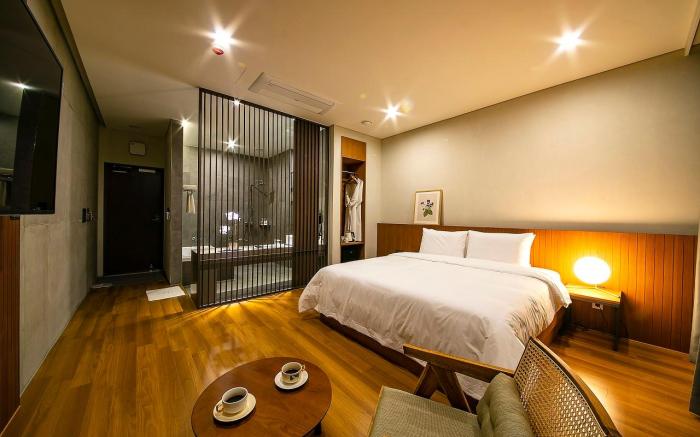 Epoche Hotel
