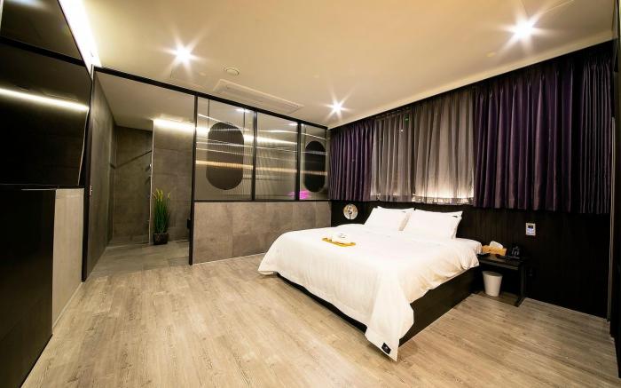 Epoche Hotel