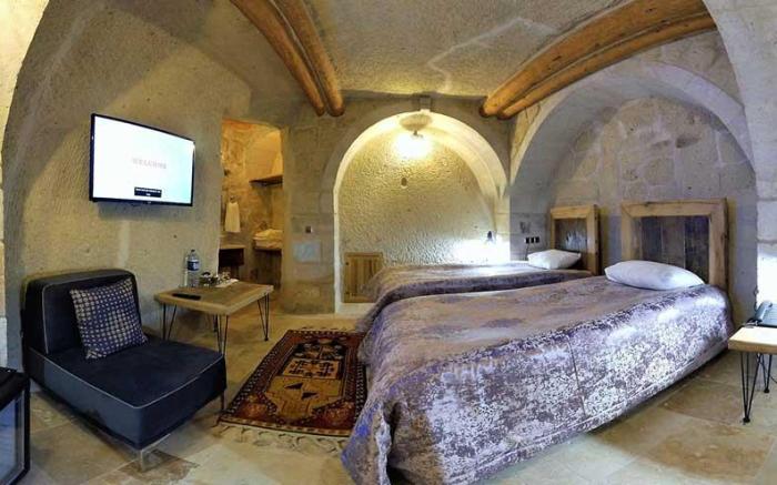 Nox Cave Hotel