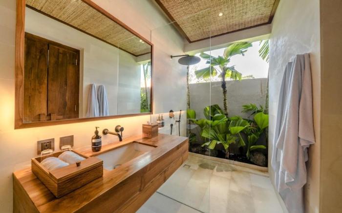 Uma Berawa Villa by Nakula