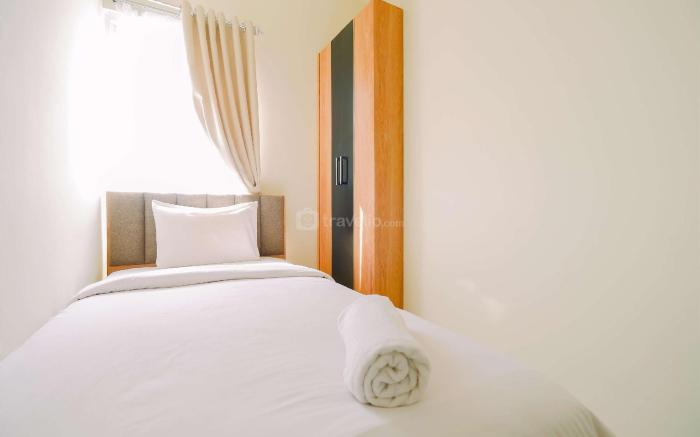 Warm & Cozy Living 2BR Bogorienze Apt By Travelio