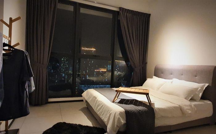 Urban Suite cozy condo for family & friends.