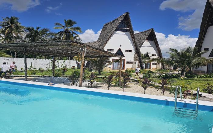 La Perla Beach Resort