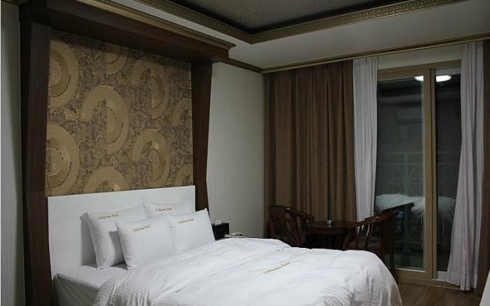 California Hotel