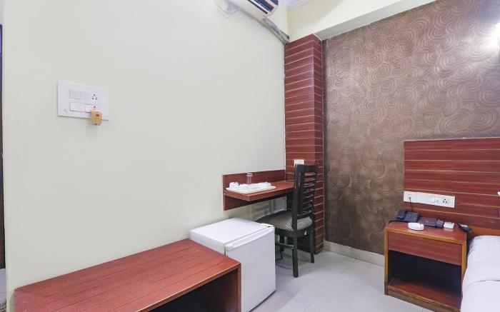 FabHotel Royal Ville