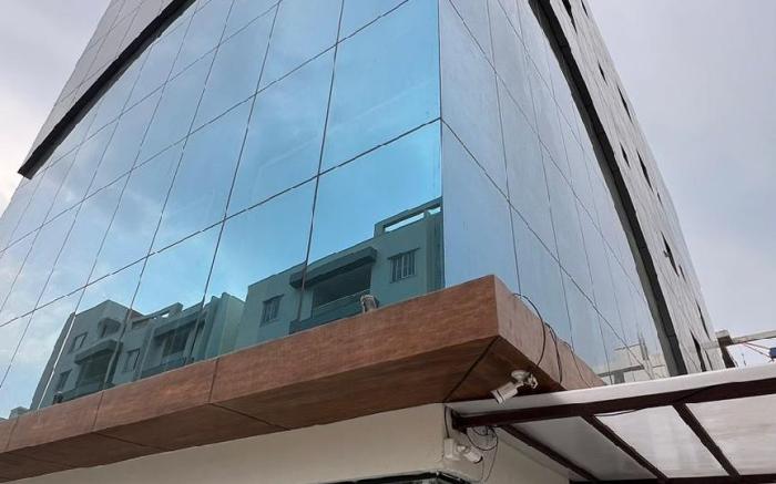 Wild Wings Premium Hotel