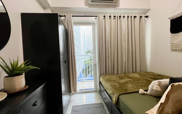Shore Residences  2x  1bedroom unit for 8 persons 