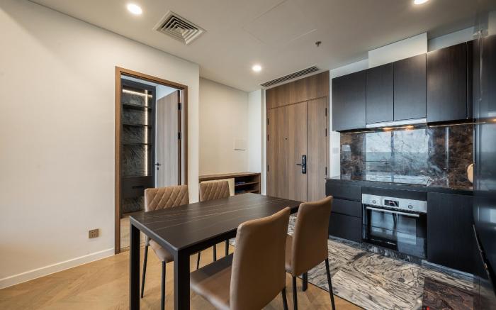 THE LUMIÈRE RIVERSIDE LUXURY SUITE