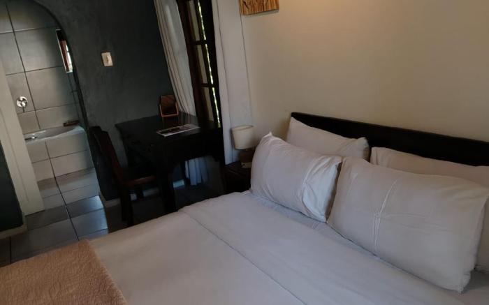 84 on 4th Guest House