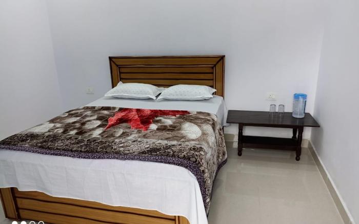 Amar Home Stay & Hotel