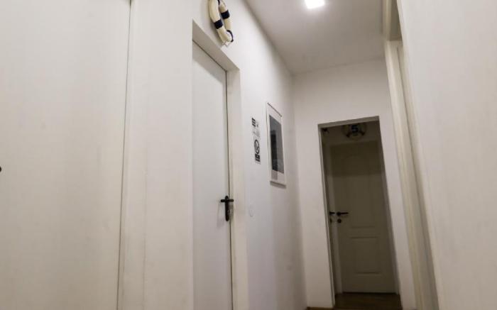 Pest-port Apartment 5 rooms for 20 people