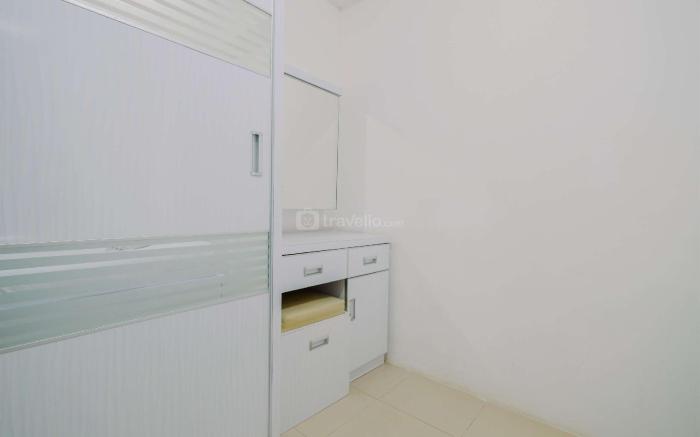 Great 2BR Bassura City Apt near Mall By Travelio