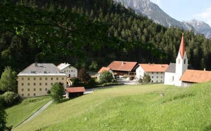 Klostergut Kronburg