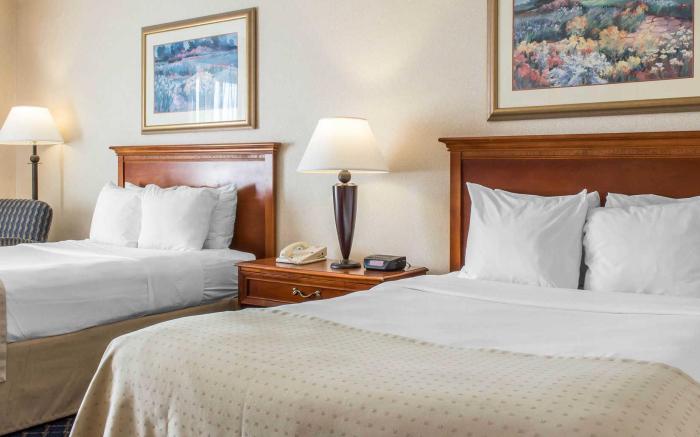 Clarion Hotel & Conference Center