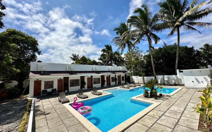 Solstice Suites-Revooh Ryan Suite(good for 16 Pax)