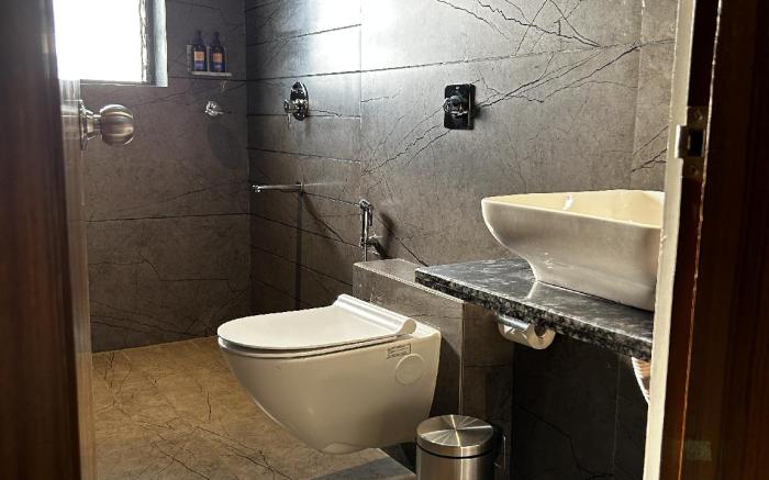 Alba Premier, Kolhapur