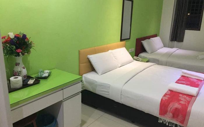 Swing & Pillows PJ Sunway Mentari ( Formerly known as Swan Cottage Hotel )