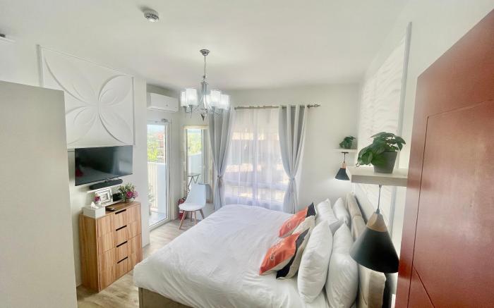 Mesavirre Bacolod 1BDM + Studios @ LOPEZ LUX