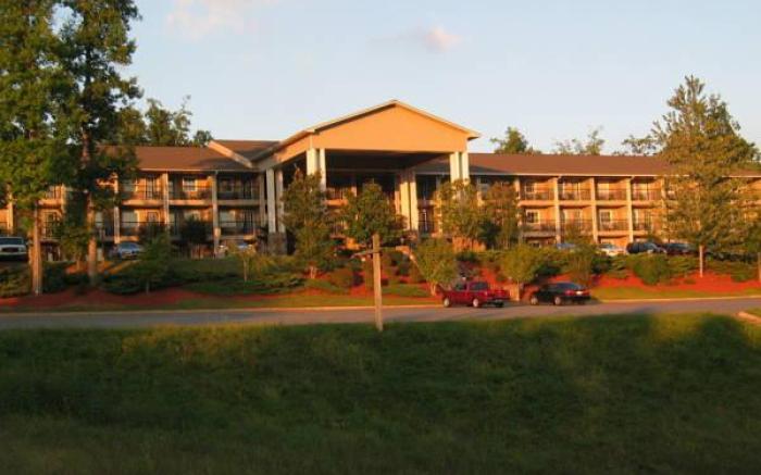 Lake Chatuge Lodge