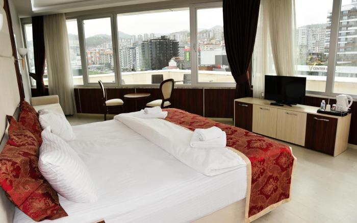 CEVAHER HOTEL & SUITES