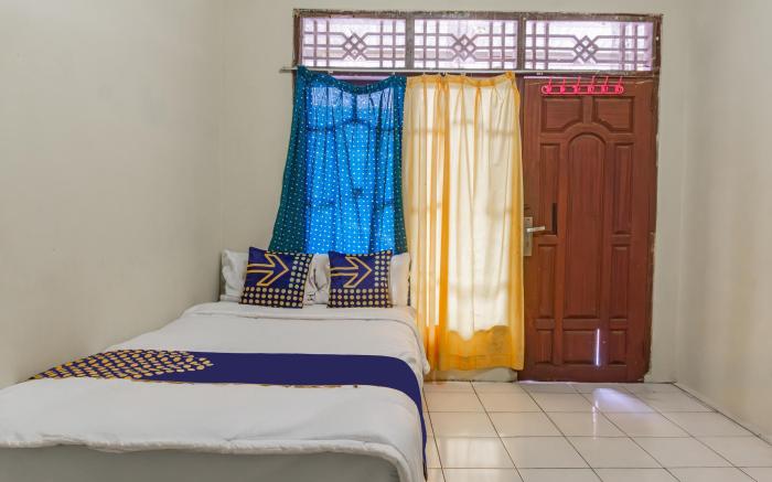 SPOT ON 93840 Guest House Amanda Syariah
