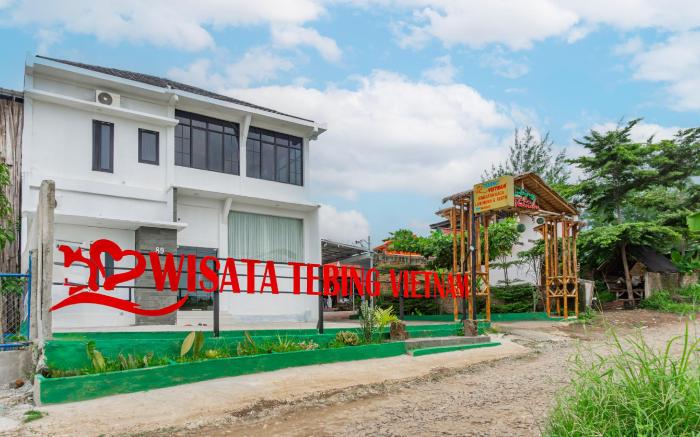 OYO 93812 Tebing Vieatnam
