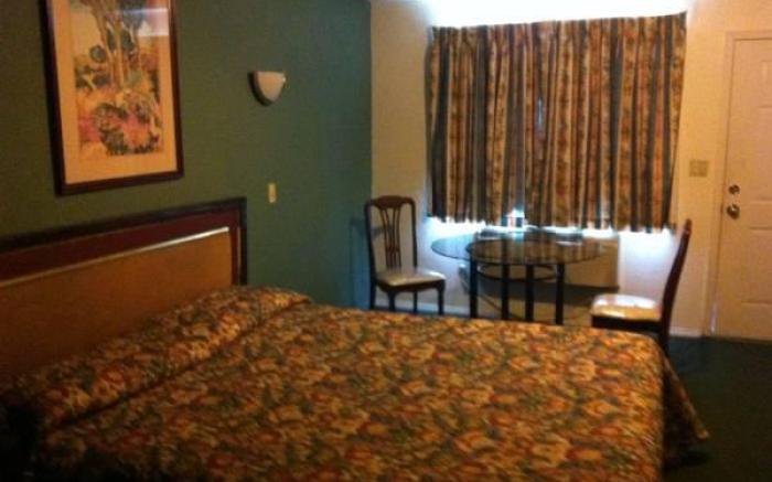 Royal Inn