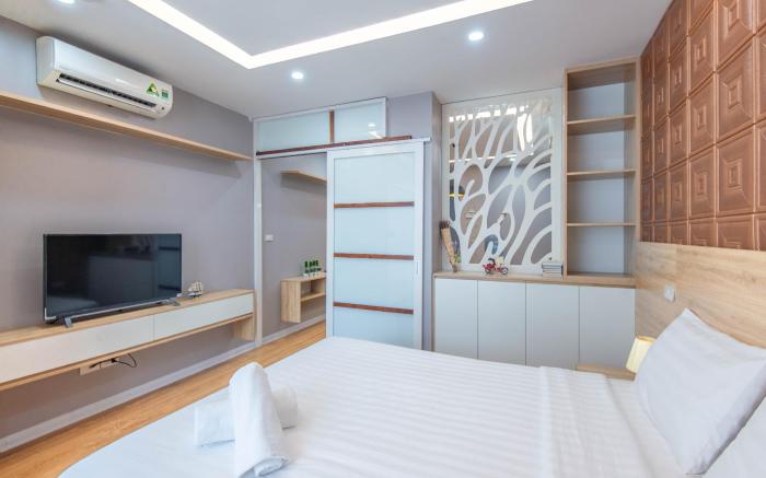 Apartment Luxury 81 Linh Lang 3