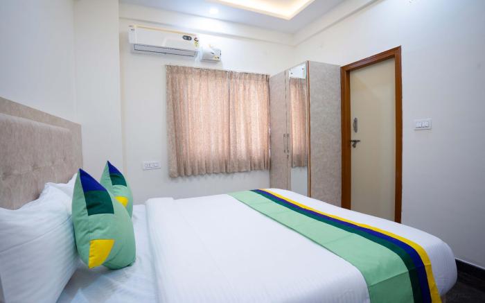 Treebo Galaxy Kings Suites, Hebbal
