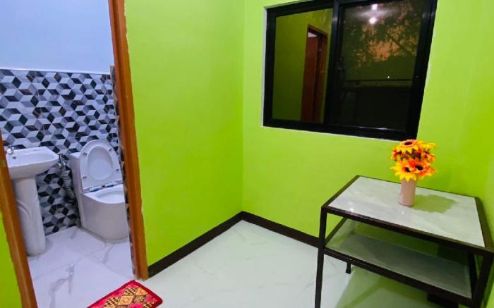 18pax-U5-R&F Vigan Transient House