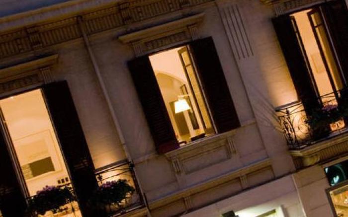 Suite 70 Luxury Collection
