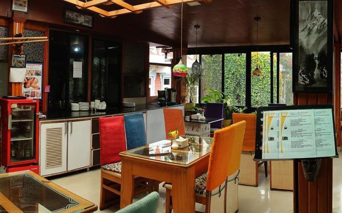 Shangri-la Boutique Hotel