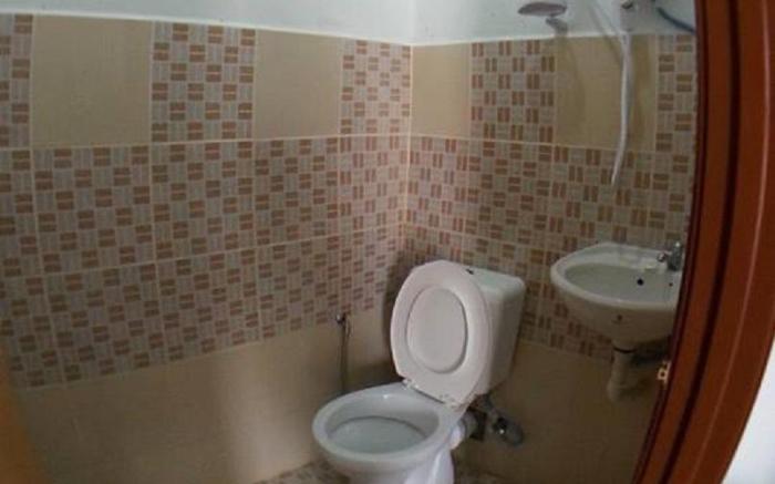 Izz Room Motel