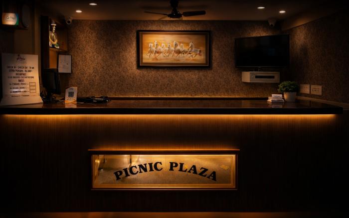Hotel Picnic Plaza